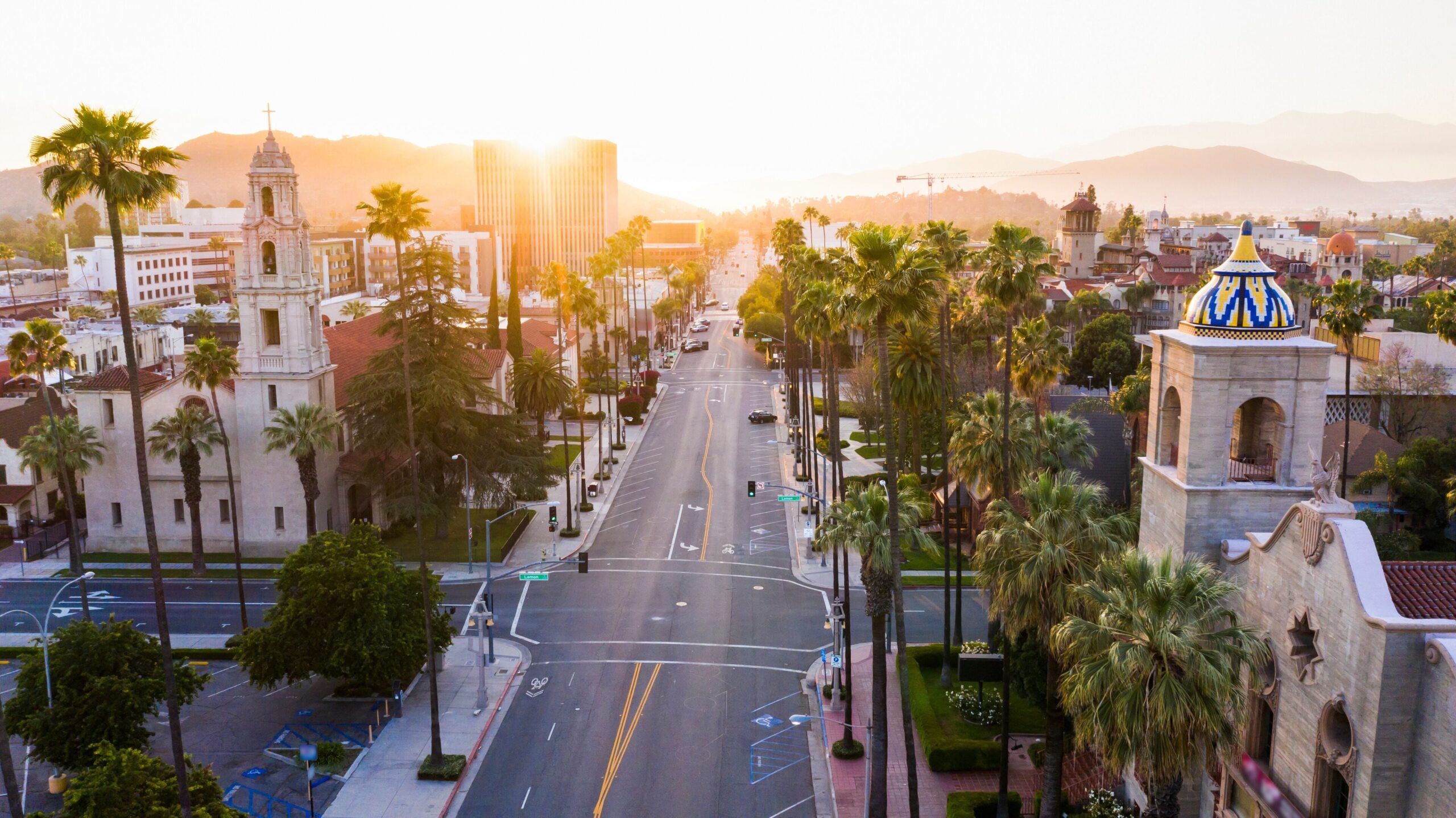 Water damage restoration team serving Riverside CA neighborhoods